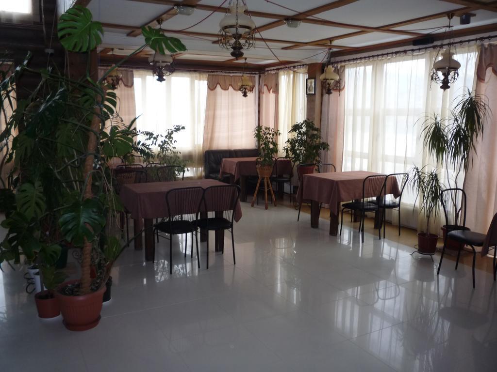 Hotel Restaurant Complex Boyarskiy Dvor Boyarka Exteriér fotografie